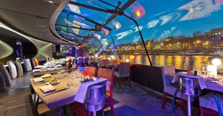 Paris: Christmas 5-Course Dinner Cruise - Experience