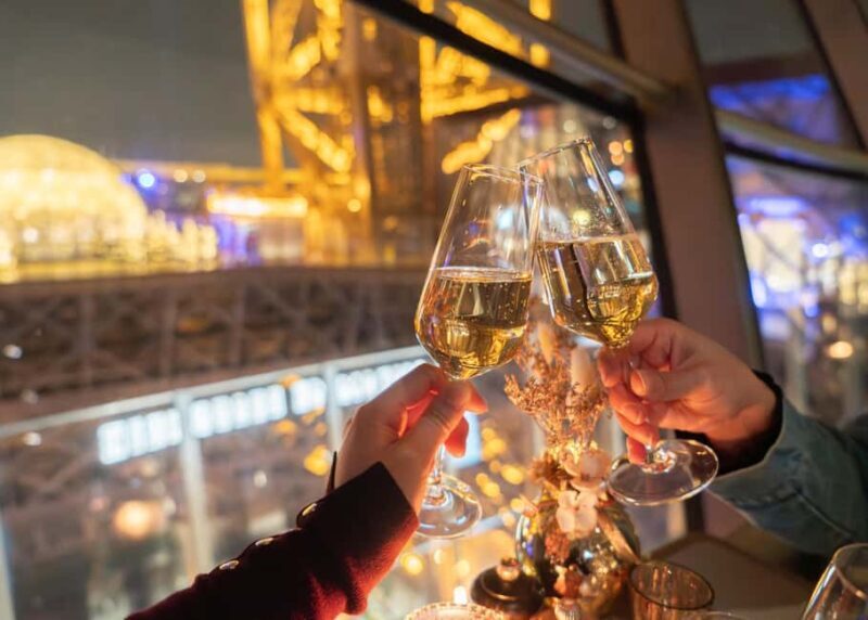 Paris: Christmas Dinner with champagne in the Eiffel Tower - Good To Know