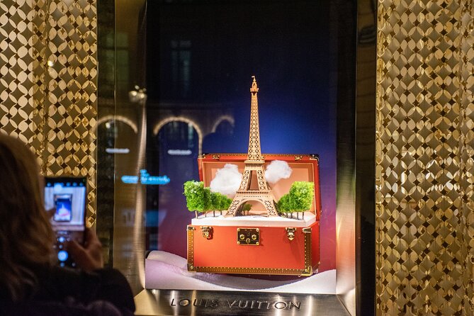 Paris Christmas Lights Walking Tour With Local Guide - Reviews and Ratings