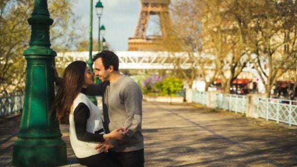 Paris: Cinematic and Fun Photoshoot With a Professional - Common Questions