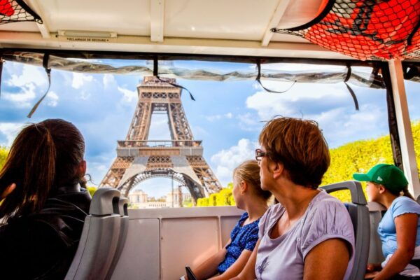 Paris: City and River Seine Tour on an Amphibious Bus - Additional Information