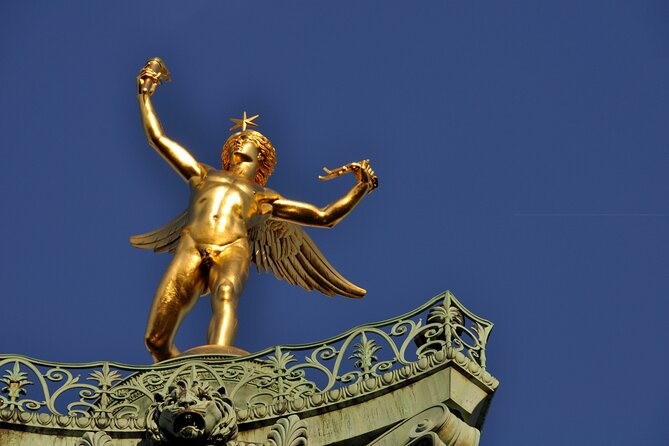 Paris City Center Self-Guided Walking Tour - Explore Parisian Neighborhoods