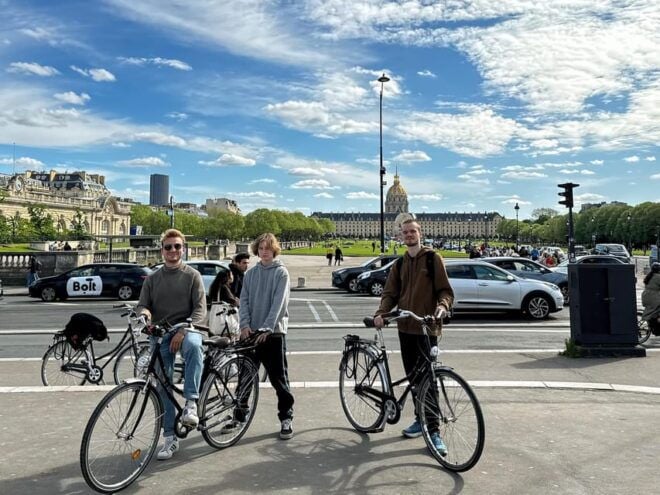 Paris: City Highlights Bike and E-Bike Tour - Inclusions and Exclusions