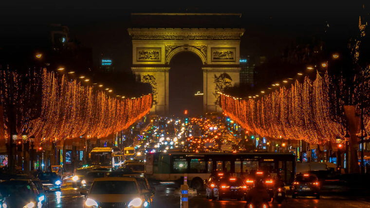 Paris: City of Lights Walking Tour and Seine River Cruise - Guided Walking Tour Experience