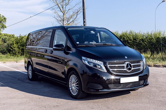 Paris City Private Transfer to Paris Disneyland in Car/Van - Good To Know