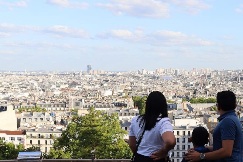 Paris: City Sightseeing Tour With Professional Photoshoot - Tour Highlights and Landmarks