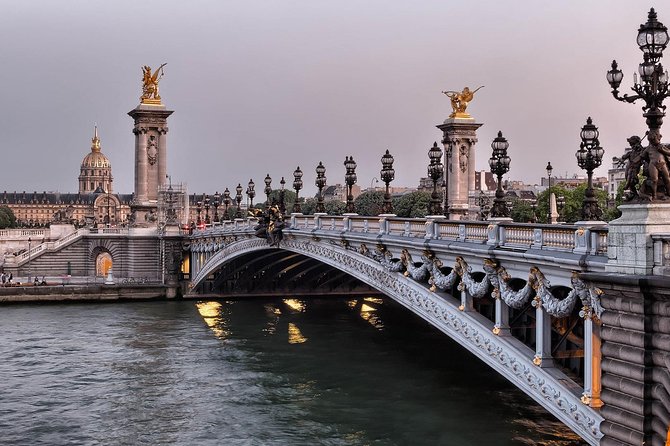Paris City Tour & River Cruise With Luxury Roundtrip Transportation - Meeting and Pickup Points