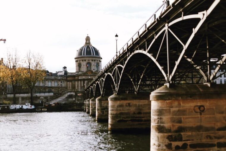 Paris: City Walk and Louvre Museum Tour - Customer Feedback and Reviews