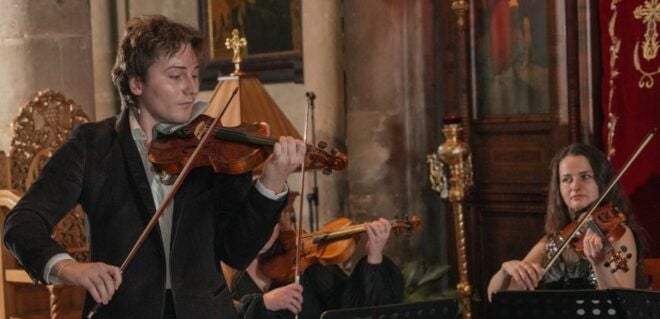 Paris: Classical Music Concert in Saint-Julien-le-Pauvre - Customer Reviews