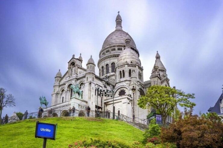 Paris: CœUr De Bohème Tour - Heart of the City - Tour Pricing and Duration