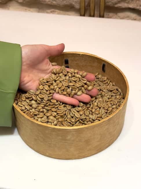 Paris: Coffee Roasting Workshop in Passage des Panoramas - Tasting and Pastry Pairing