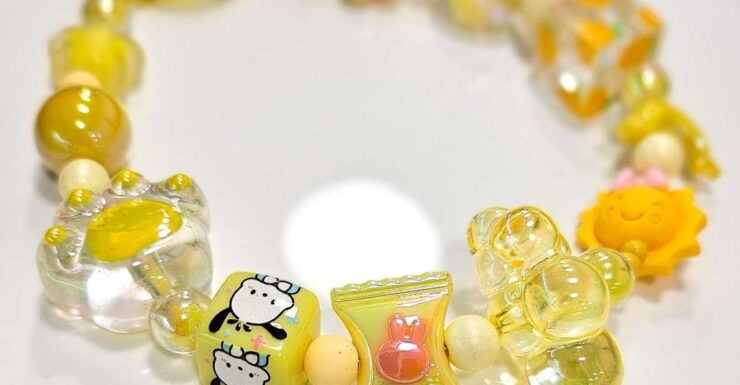 Paris: Create Your Phone Strap, Bag or Keychain - Good To Know