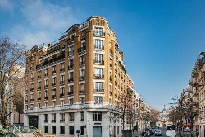 Paris: Cruise on the Saint-Martin Canal and the Seine River - Select Participants and Date