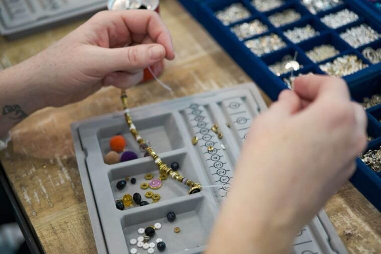Paris: Custom Souvenir Bracelet Workshop - Diverse Material Selection
