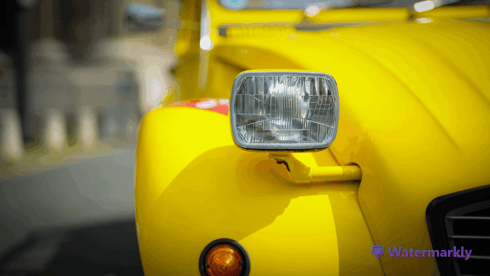 Paris: Discover Paris 2CV - Exploring Paris by Night