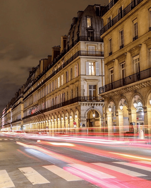 Paris: Discover Paris 2CV - Making Memories in Montmartre