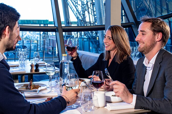 Paris Early Lunch at Eiffel Towers Madame Brasserie Restaurant - Start Time and End Point