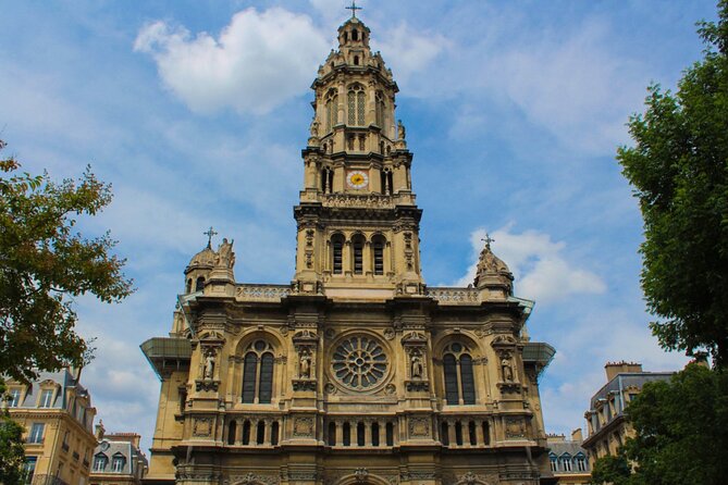 Paris: Edith Piaf-Themed Self-Led Smartphone Scavenger Hunt - Pricing and Terms