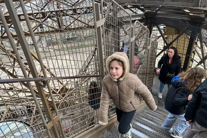 Paris Eiffel Tower Climbing Experience by Stairs With Cruise - Customer Service