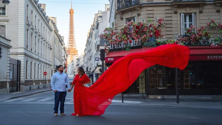 Paris: Eiffel Tower Flying-Dress Photoshoot - Itinerary Details