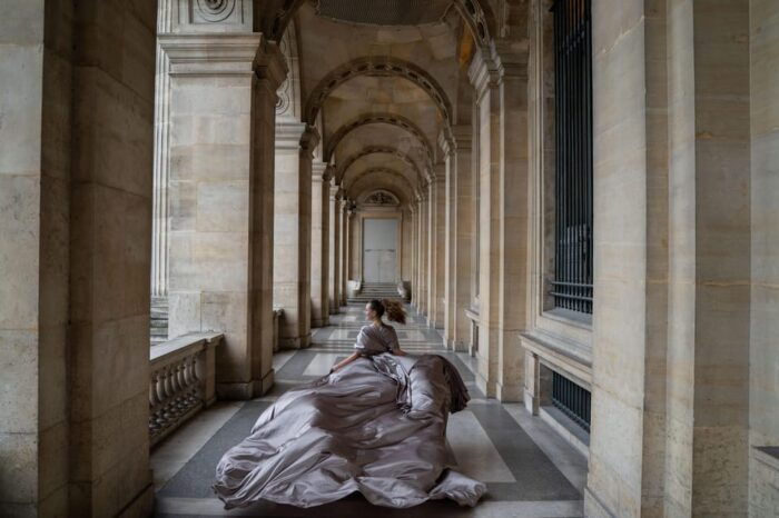 Paris: Eiffel Tower Flying-Dress Photoshoot - Frequently Asked Questions
