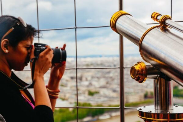 Paris: Eiffel Tower Fully Guided Tour With Summit Option - Common Questions