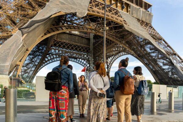Paris: Eiffel Tower Guided Tour by Elevator - Customer Reviews and Ratings