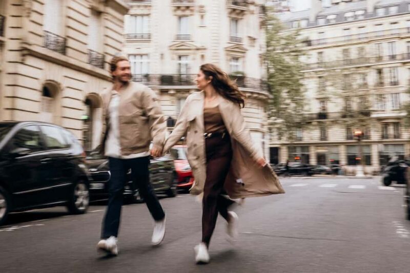 Paris: Eiffel Tower Photoshoot with a Professional - Going the Extra Mile: Authentic Parisian Experience