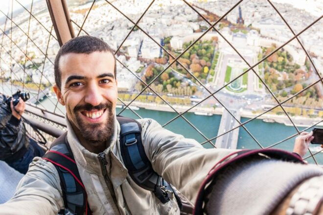 Paris: Eiffel Tower Summit or Second Floor Access - Live Tour Guide and Language Options