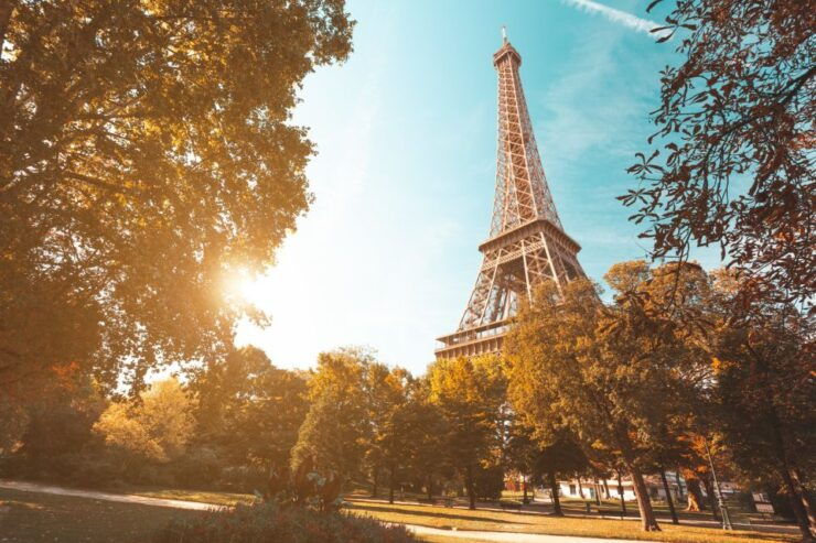 Paris: Eiffel Tower Tour With Summit or Second Floor Access - Experience