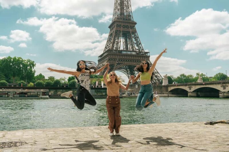 Paris: Eiffel Tower Vintage Photoshoot - Additional Services and Considerations