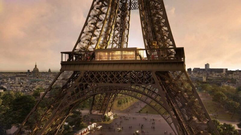 Paris: Eiffel Towers Madame Brasserie and 3-Course Lunch - Good To Know