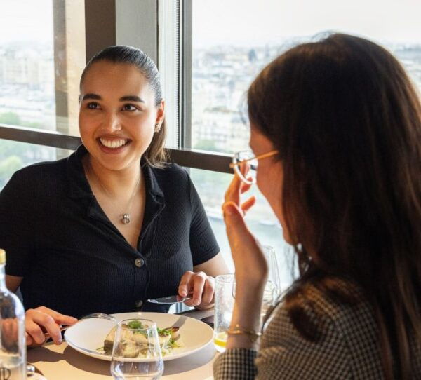 Paris: Eiffel Towers Madame Brasserie Lunch Experience - The Sum Up