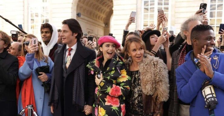 Paris: Emily in Paris Walking Tour - Key Points