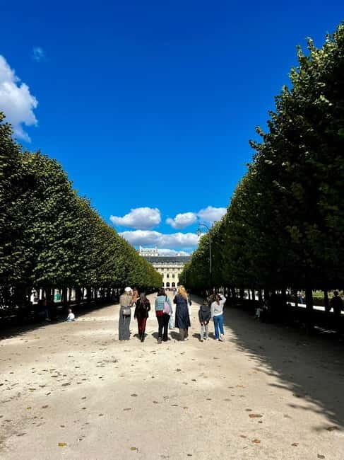 Paris: Emily inspired walking tour - What Sets This Tour Apart?