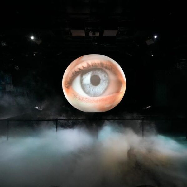 Paris: Entry Ticket to The Seasons Games Show at the Lido - Additional Amenities