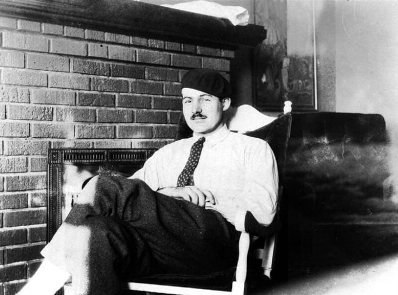 Paris: Ernest Hemingway Private Walking Tour - Experience Details