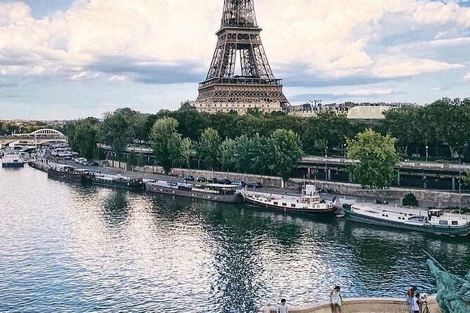 Paris Essential : Louvre Museum, Musée Dorsay and River Seine Cruise - The Sum Up