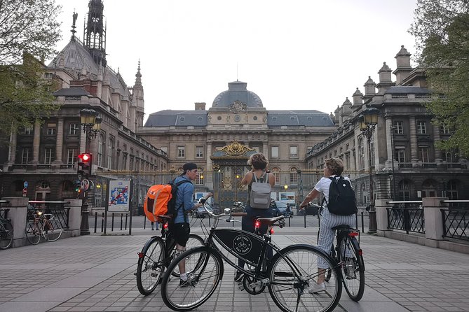 Paris Evening City of Lights Small Group Bike Tour & Boat Cruise - What To Expect