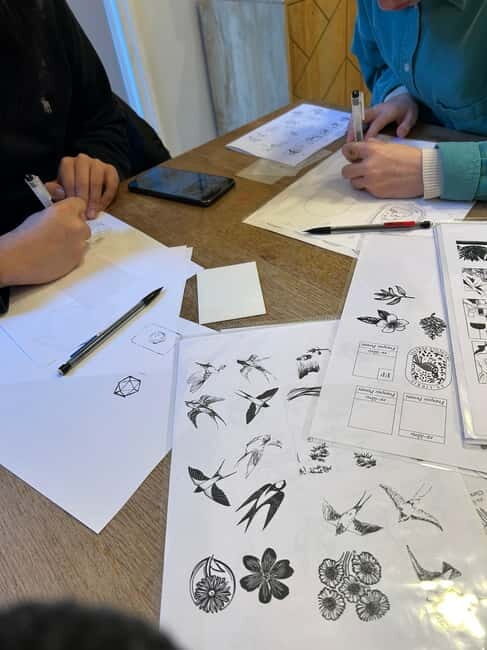 Paris: ex-libris stamp-making and drawing workshop - Who This Tour Is Best For