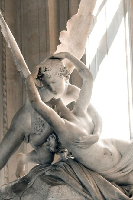 Paris: Exclusive Louvre Treasures Skip-the-line Private Tour - Booking Information