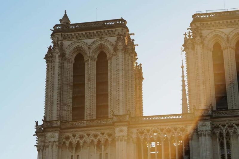 Paris: Explore the City of Light on a Magical Walking Tour - The Experience: Pros and Cons