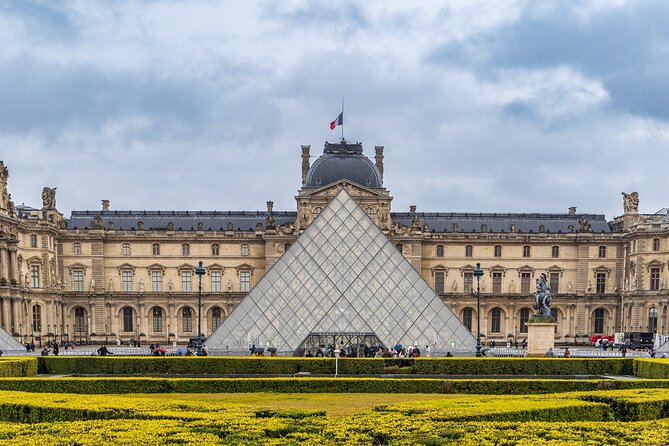 Paris Explorer Rail Tour From London With Paris Sightseeing Bus - Tour Description