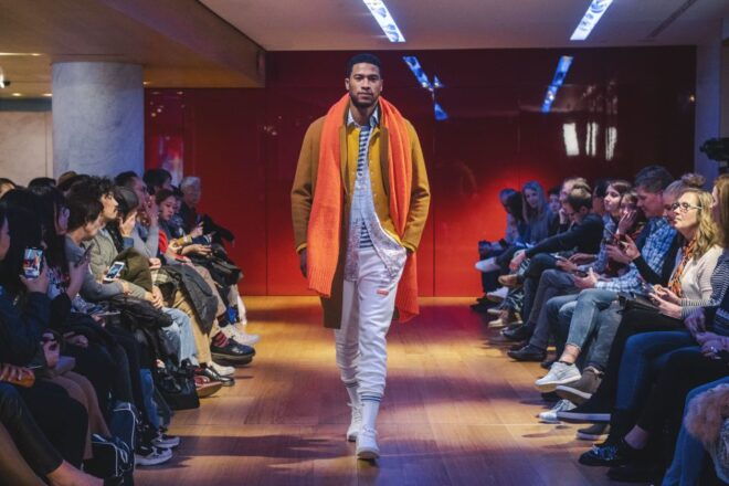 Paris: Fashion Show at Galeries Lafayette Haussmann - Participant and Date Selection