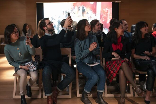 Paris: Fashion Show at Galeries Lafayette Haussmann - Reservation and Payment Options