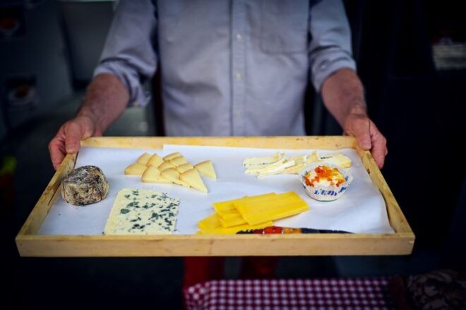 Paris: Food Tour in Le Marais With Tastings - Quality Food Tastings