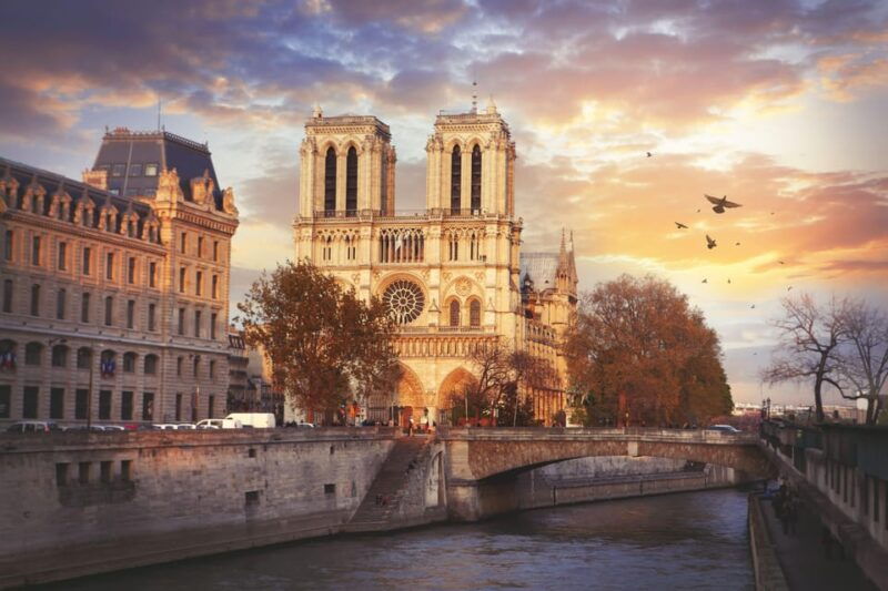 Paris for First-Timers – From Notre-Dame to the Louvre - Pricing and Logistics
