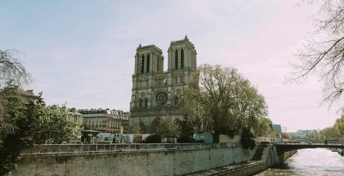 Paris for First-Timers – From Notre-Dame to the Louvre - Making Your Reservation