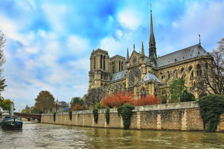 Paris: Free Walking Tour Around Notre Dame of Paris - Additional Information