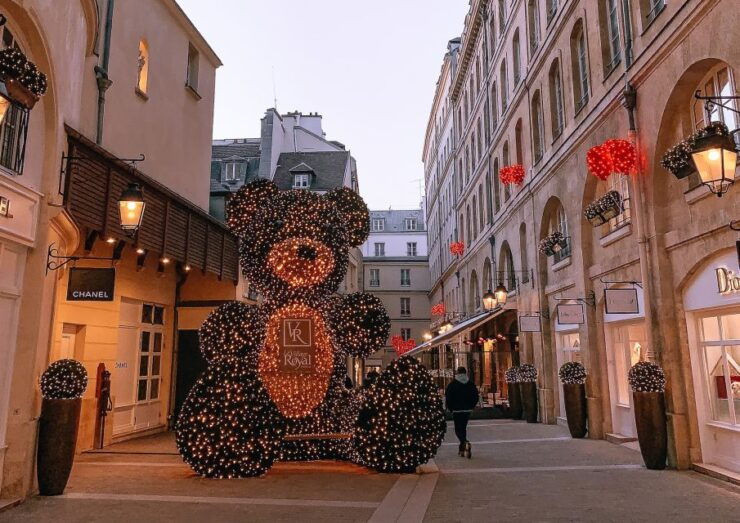 Paris: French Fashion History Walking Tour - Coco Chanel: a Brand Rescued and Its Connection With the German Army